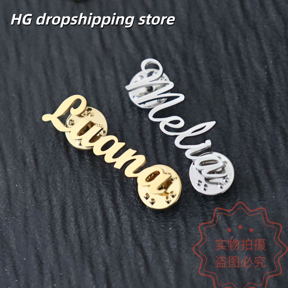 Broche com placa de identifica - Women Fashion Fun avaliação e preço